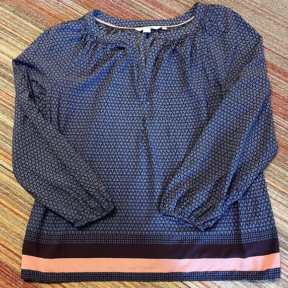 Boden V-Neck Blouse - Picture 5 of 11